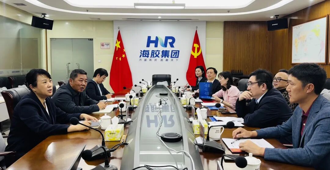 ce5f21ae4c90445db7a7af45d2b7244f